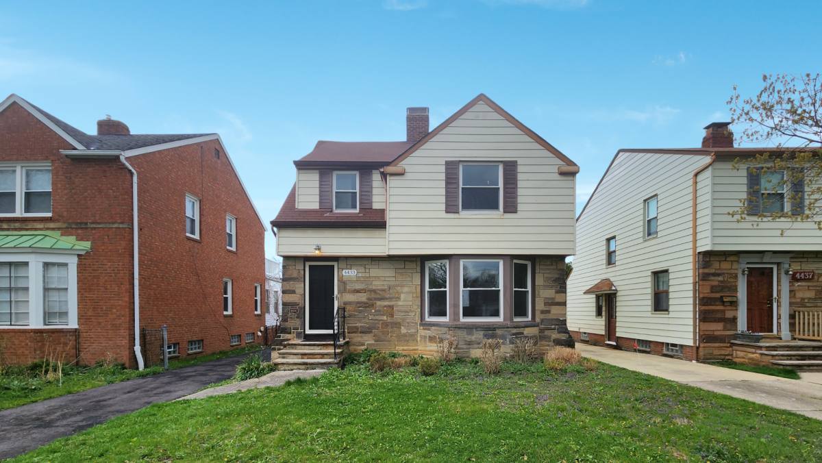 House for rent at 4433 Silsby Rd, Cleveland, OH 44118