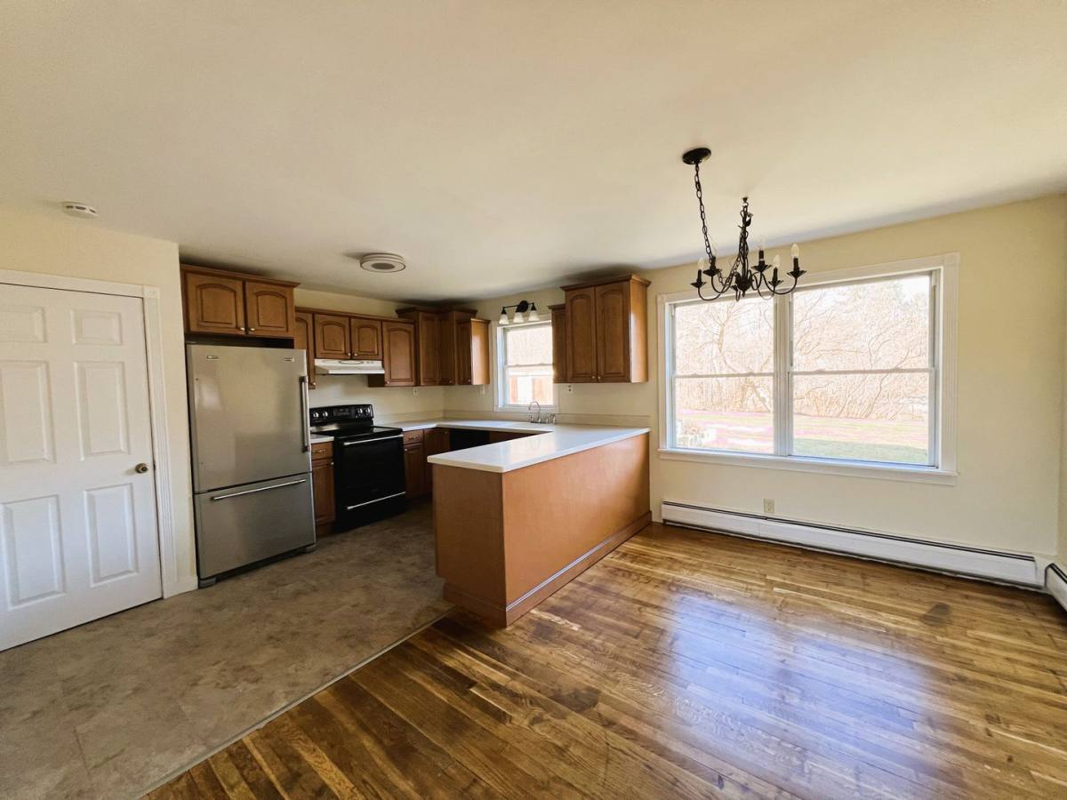House for rent at 341 Tamarack Rd, Pittsfield, MA 01201