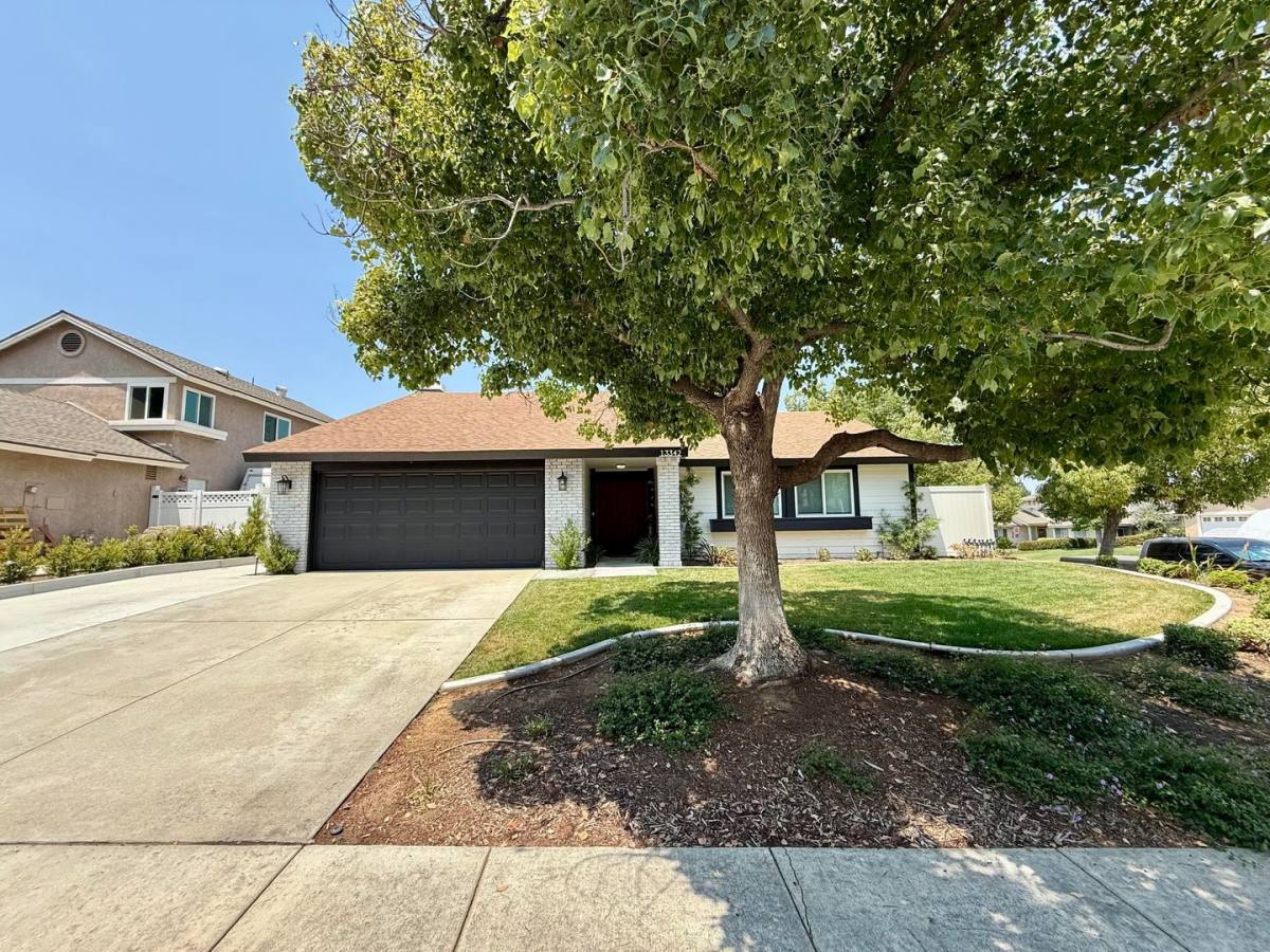 House for rent at 13342 Daffodil Lane, Yucaipa, CA 92399