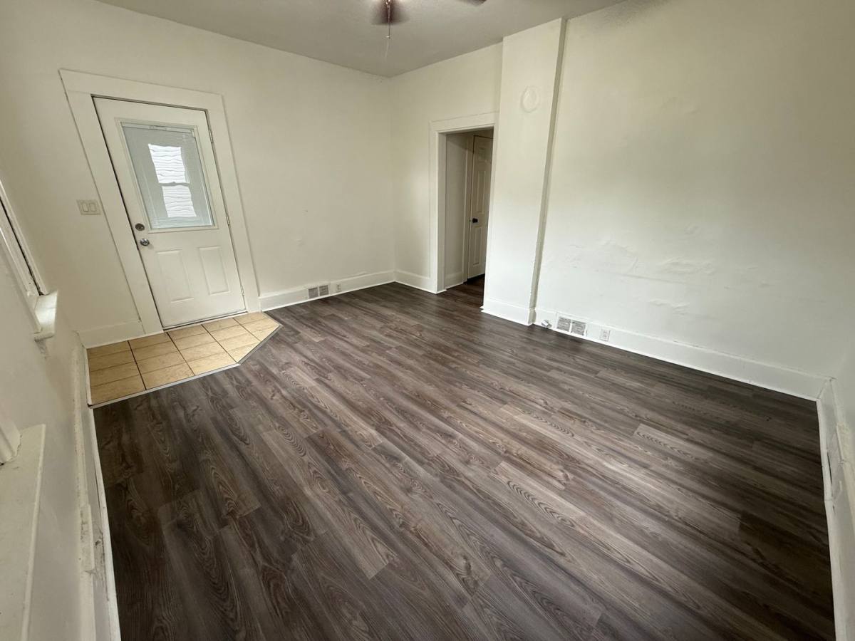 Apartment for rent at 1014-1018 5th Ave S, La Crosse, WI 54601