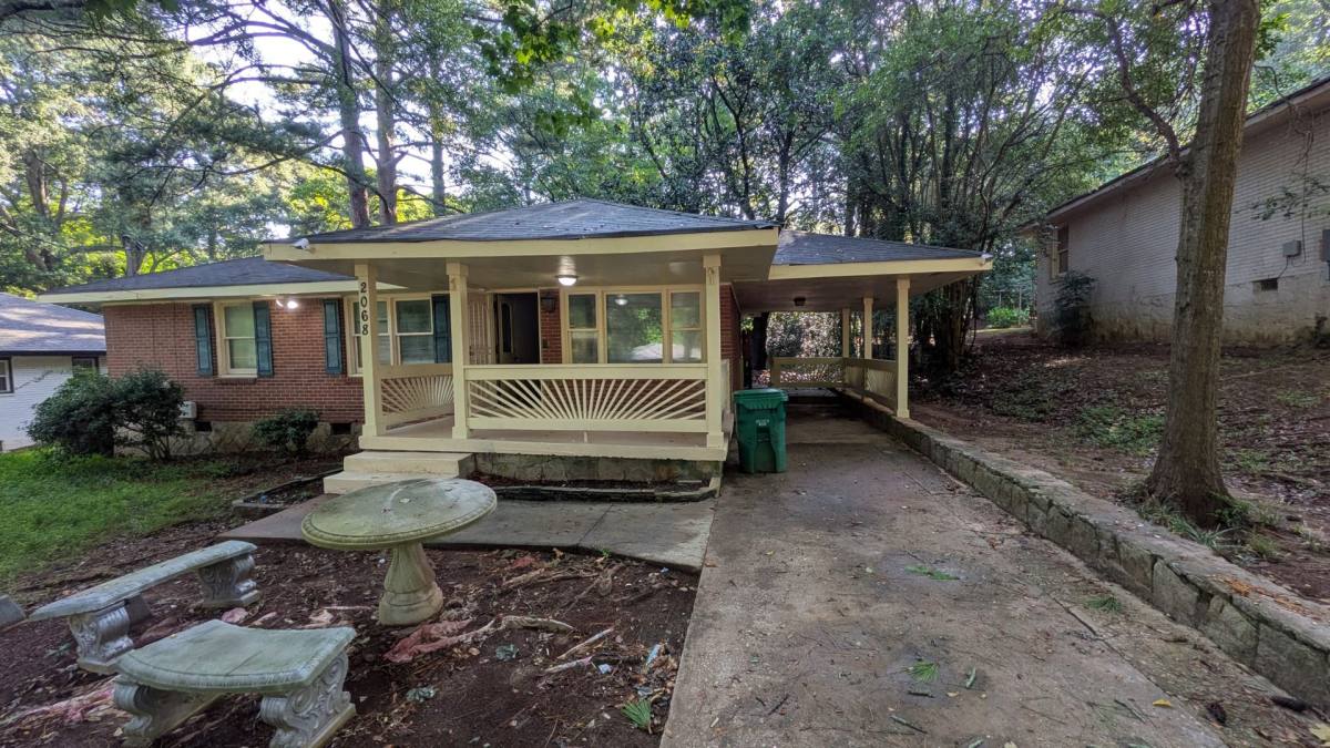 House for rent at 2068 E Lilac Lane, Decatur, GA 30032