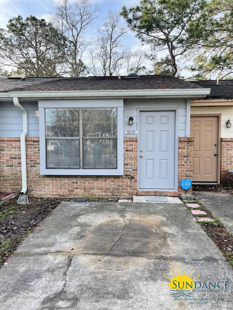 Townhouse for rent at 500-D China's Cove, Fort Walton Beach, FL 32547