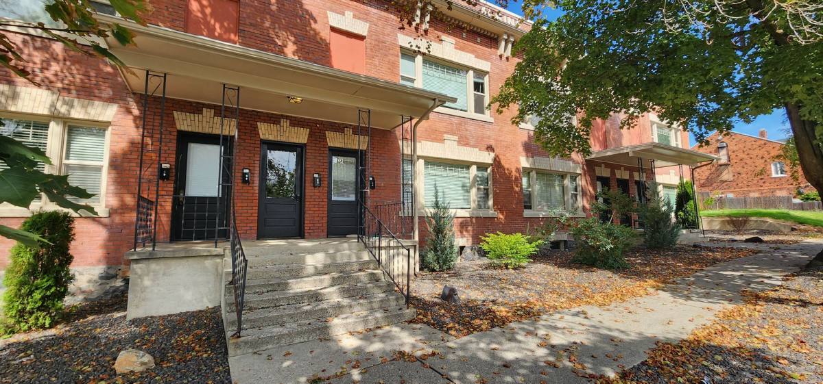 Apartment for rent at 422-428 W Montgomery Ave, Spokane, WA 99205