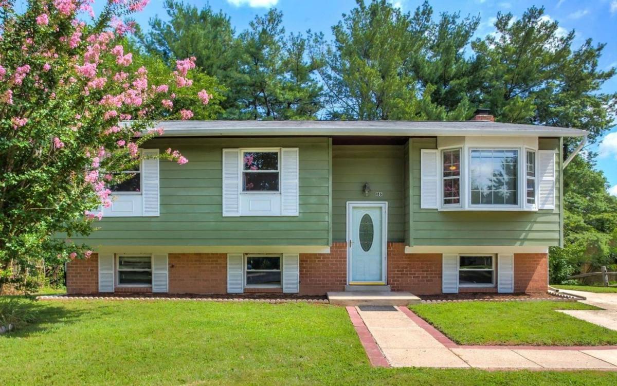 House for rent at 186 Hardy Place, Rockville, MD 20852