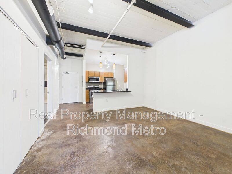 Apartment for rent at 15 N 18th St, Richmond, VA 23223