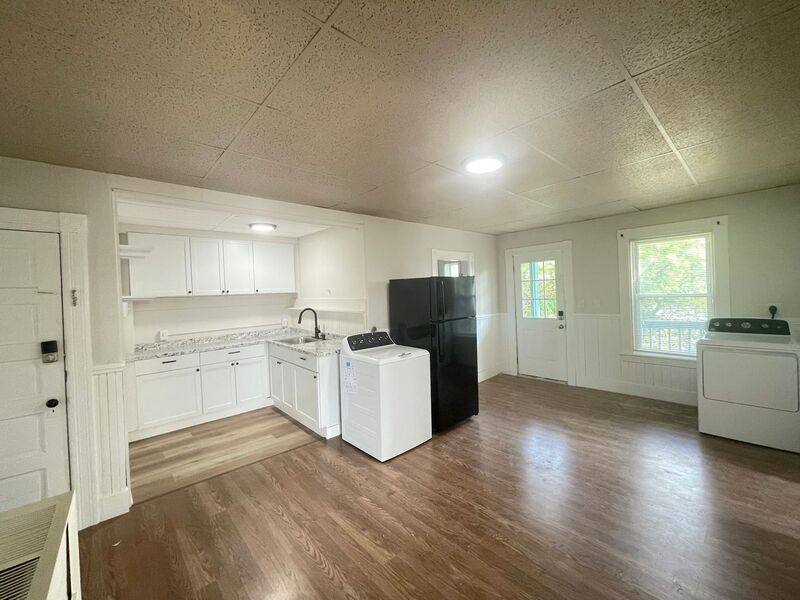 Apartment for rent at 549 Somerville St - 3rd Floor, Manchester, NH 03103