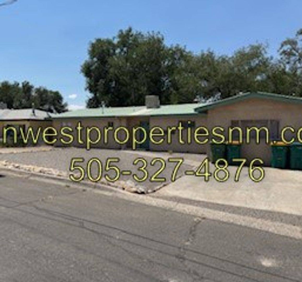 House for rent at 903 N Gladeview Dr, Farmington, NM 87401