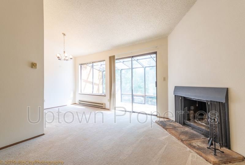 Apartment for rent at 254 Cervantes, Lake Oswego, OR 97035