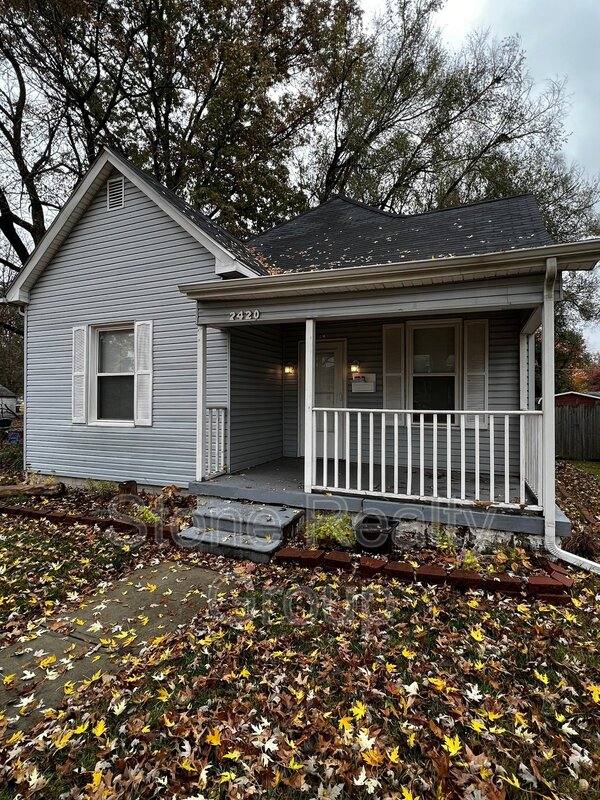 House for rent at 2420 S 9th St, Terre Haute, IN 47802