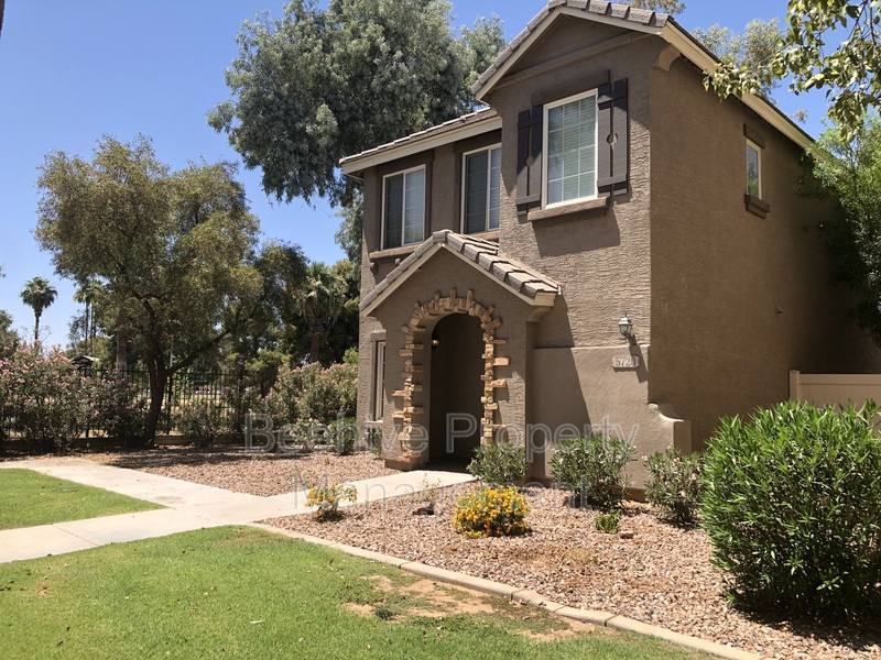 House for rent at 5720 S 21st Place, Phoenix, AZ 85040