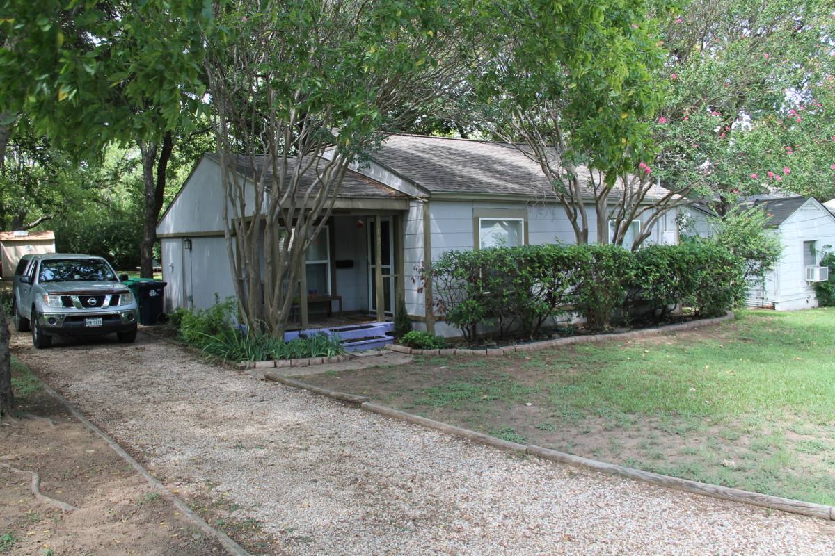 House for rent at 1900 Sena St, Denton, TX 76201