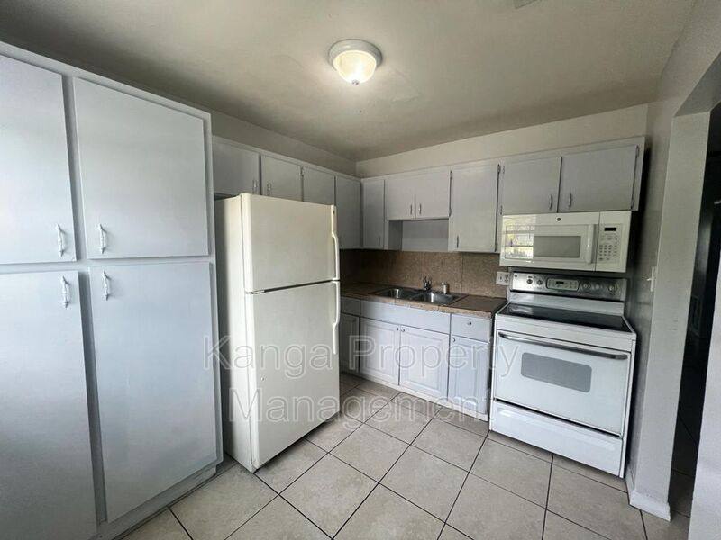 Apartment for rent at 3210 Louisiana Ave #4, Fort Pierce, FL 34947