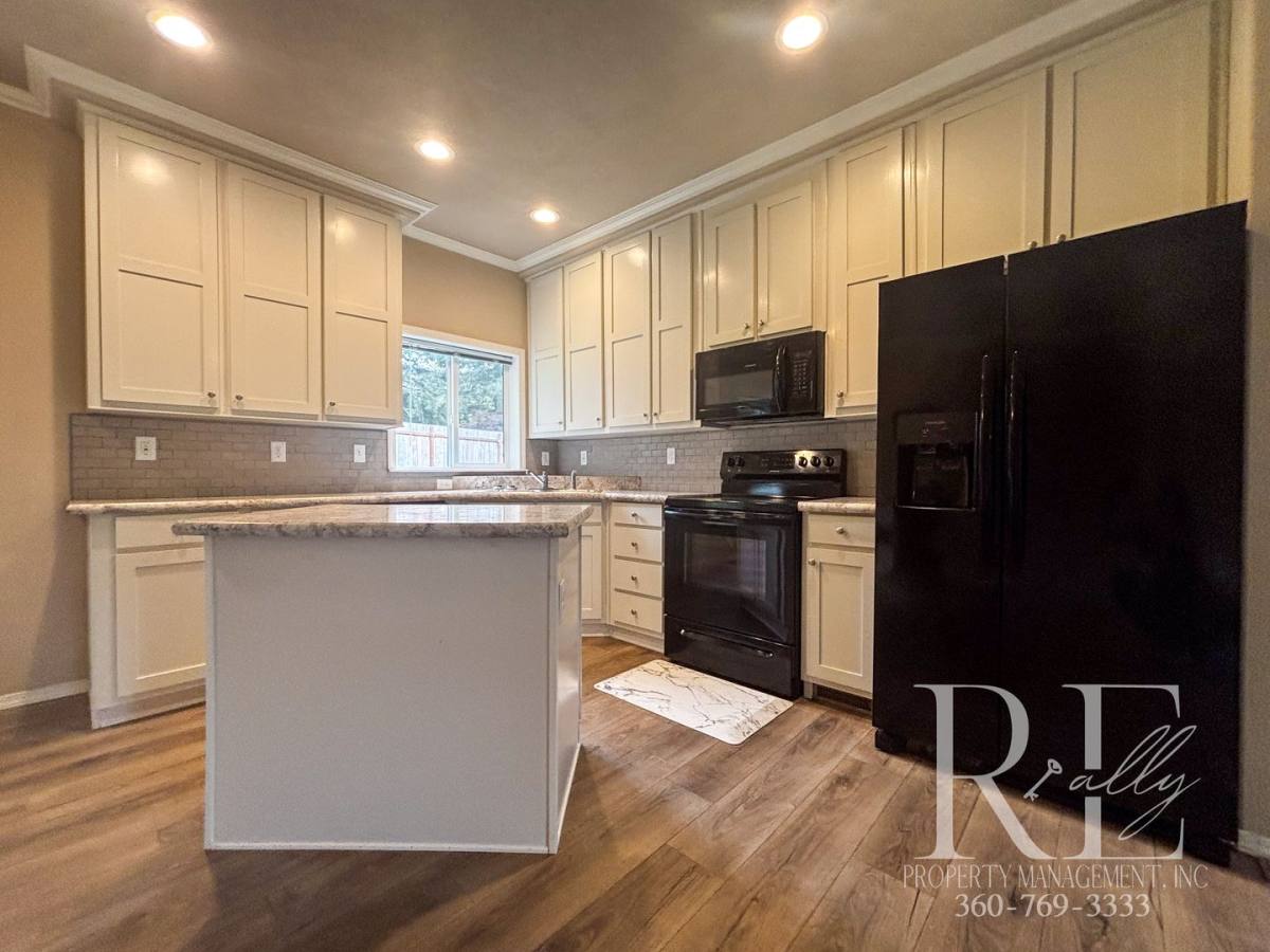 House for rent at 9004 147th St Court NW, Gig Harbor, WA 98329