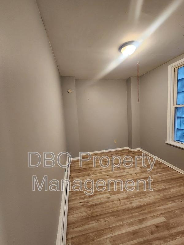 Apartment for rent at 21 Robin St #1, Albany, NY 12206