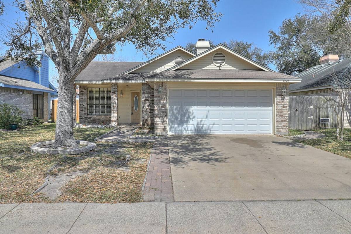 House for rent at 7126 Windbrook Lane, Corpus Christi, TX 78414