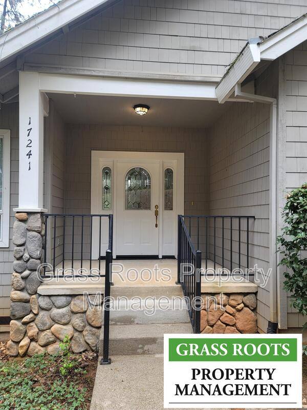 House for rent at 17241 Norlene Way, Grass Valley, CA 95949