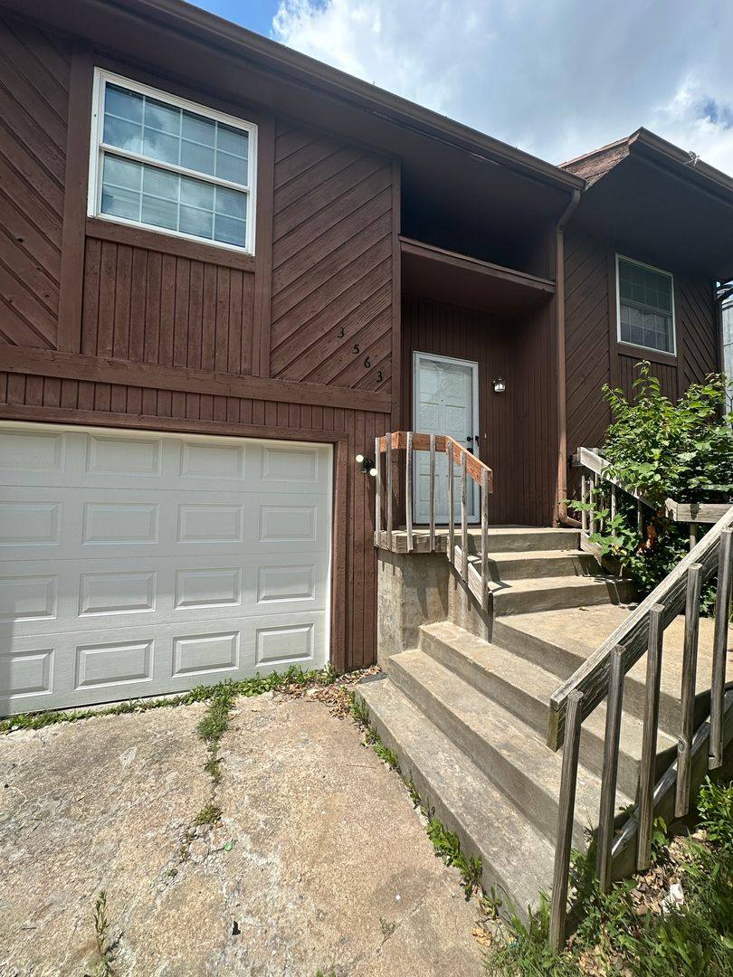 House for rent at 3563 SW Kiowa St, Topeka, KS 66614