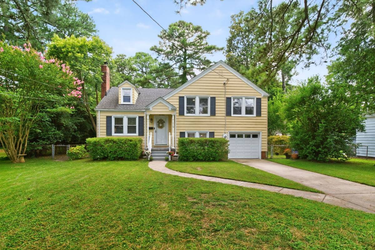 House for rent at 115 Belvedere Rd, Norfolk, VA 23505