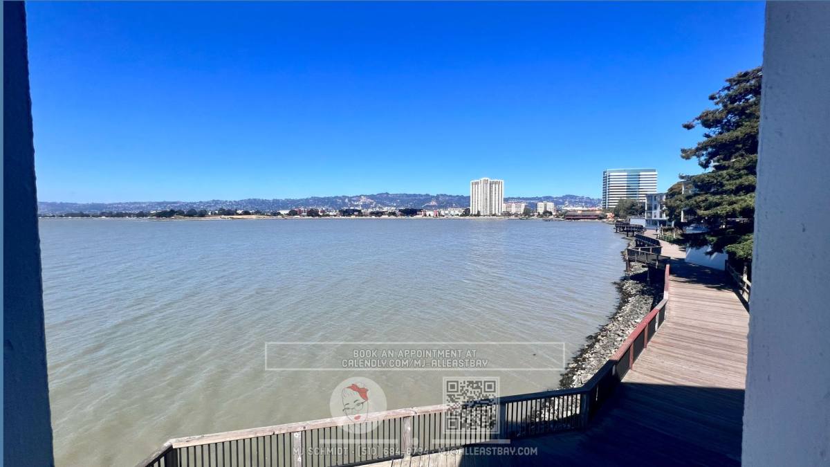 Condo for rent at 8 Commodore Dr, Emeryville, CA 94608