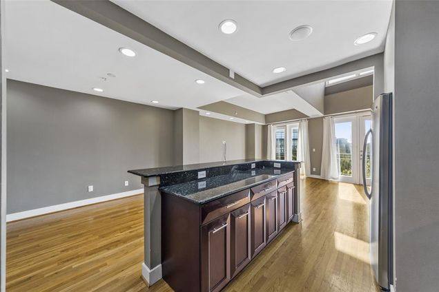 Apartment for rent at 5055 Addison Circle, Addison, TX 75001