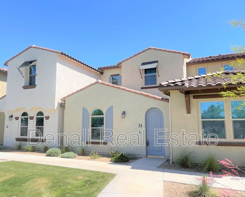 Townhouse for rent at 3855 S McQueen Rd #31, Chandler, AZ 85286