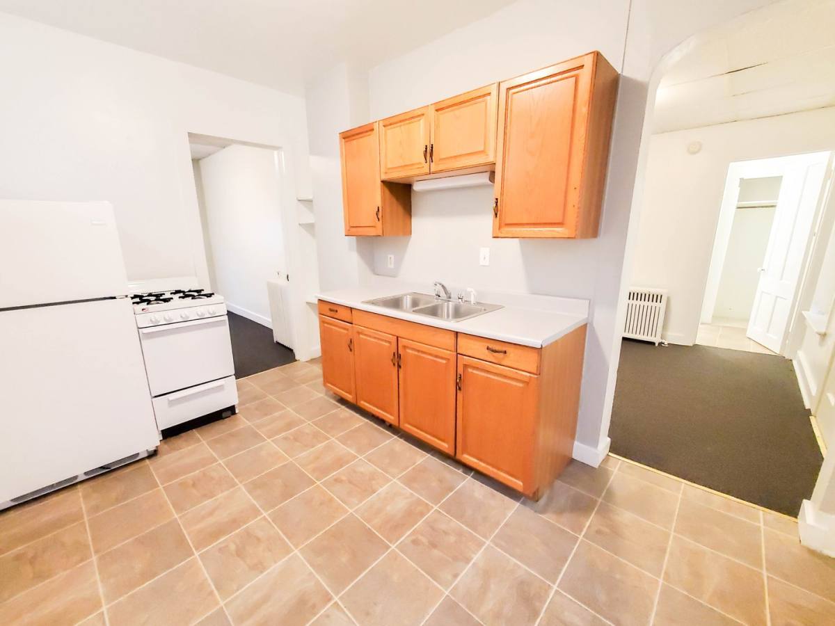 Apartment for rent at 352 W 5th St, Erie, PA 16507