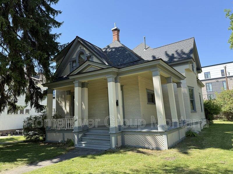 Apartment for rent at 242 S 5th St E, Missoula, MT 59801