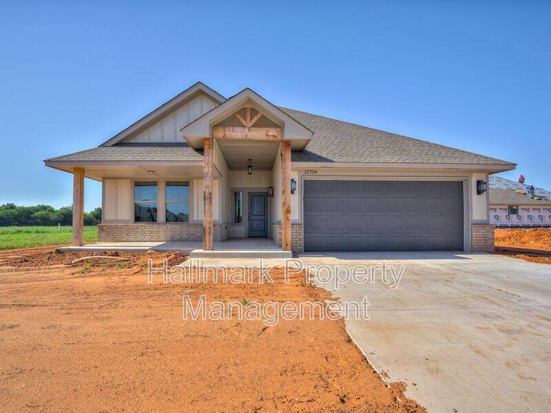 House for rent at 11704 SW 48th St, Mustang, OK 73064