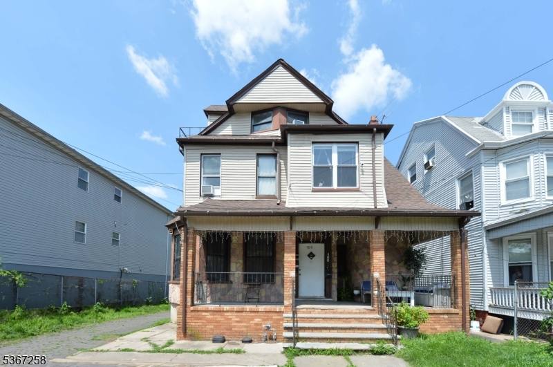 Apartment for rent at 100 N 9th St, Belleville, NJ 07109