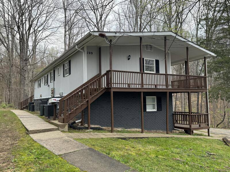 Apartment for rent at 109 E Holston Lane #111, Oak Ridge, TN 37830