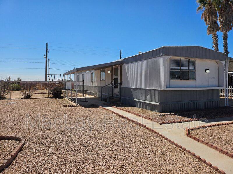 House for rent at 1113 W Corinthian Circle, Casa Grande, AZ 85122