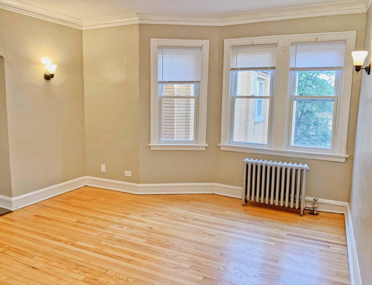 Apartment for rent at 1919A Grove Ave #24, Berwyn, IL 60402