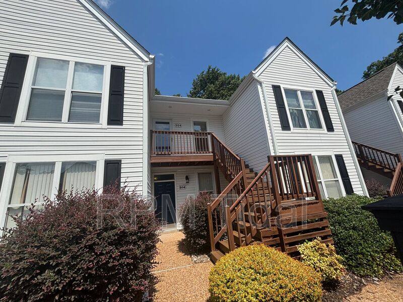 Condo for rent at 924 Ironwood Dr, Yorktown, VA 23693