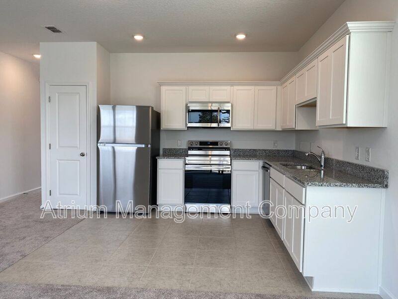 Townhouse for rent at 5915 Piney Shrub Place, Saint Cloud, FL 34771