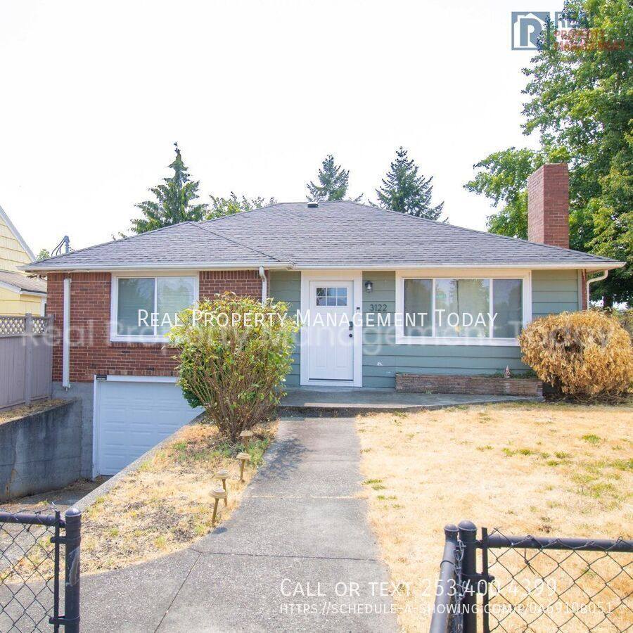 House for rent at 3122 S 11th St, Tacoma, WA 98405