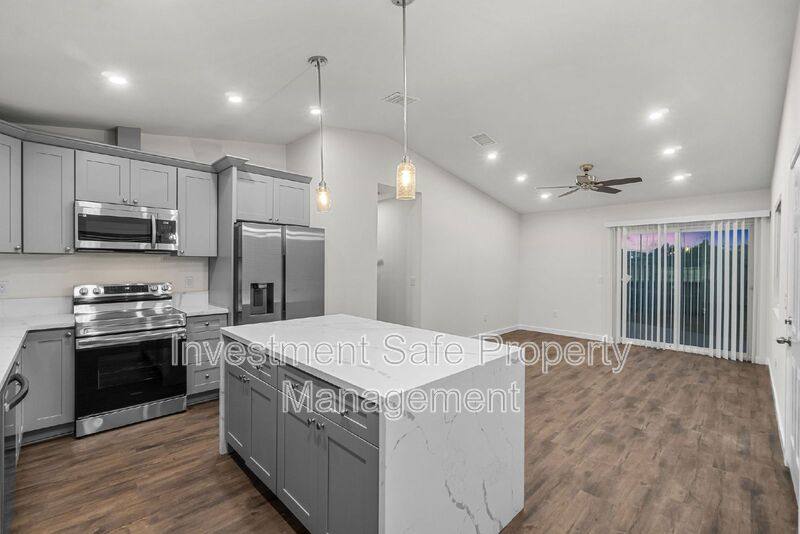 Apartment for rent at 1809 Devon Place, Vista, CA 92084