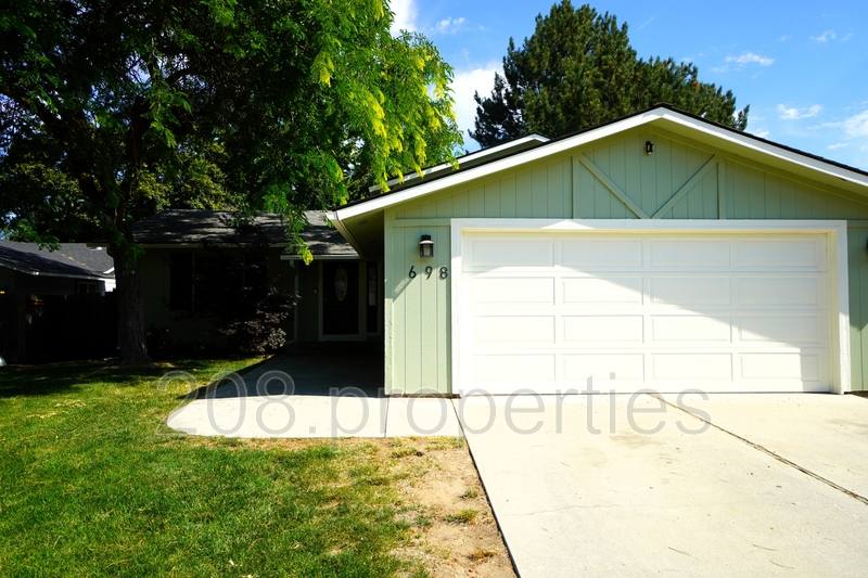 House for rent at 698 Berwick Dr, Boise, ID 83706