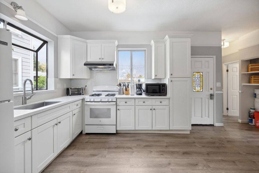 Apartment for rent at 776 S 2nd St, San Jose, CA 95112