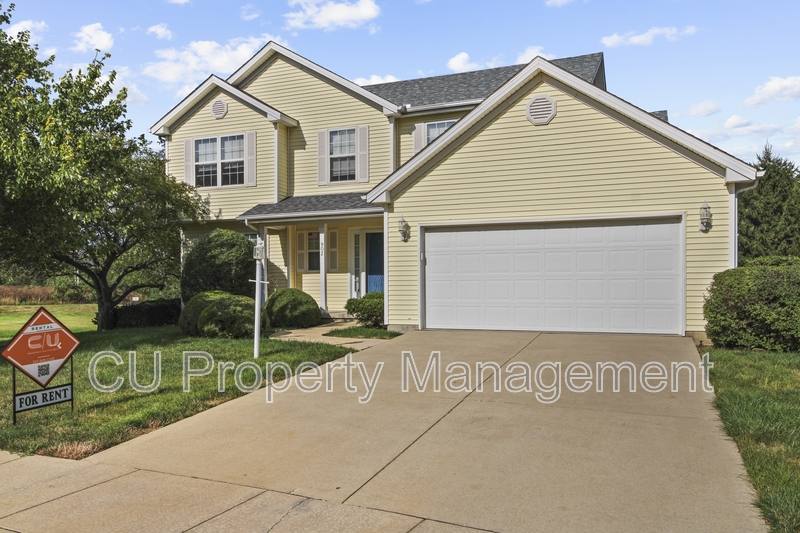 House for rent at 902 Indigo Dr, Savoy, IL 61874