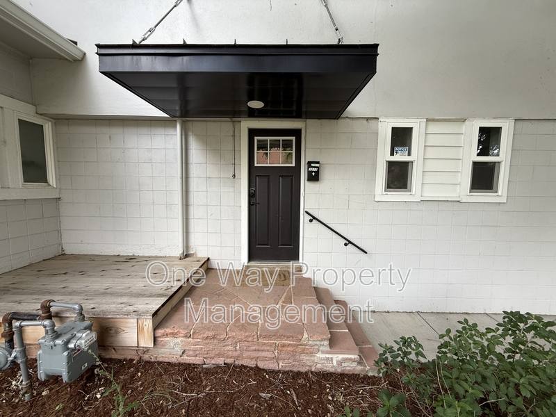 Apartment for rent at 1010 8th St #1, Greeley, CO 80631