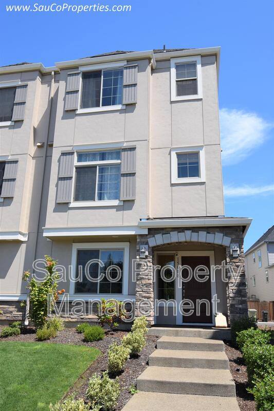 Townhouse for rent at 15088 NW Marianna St, Portland, OR 97229