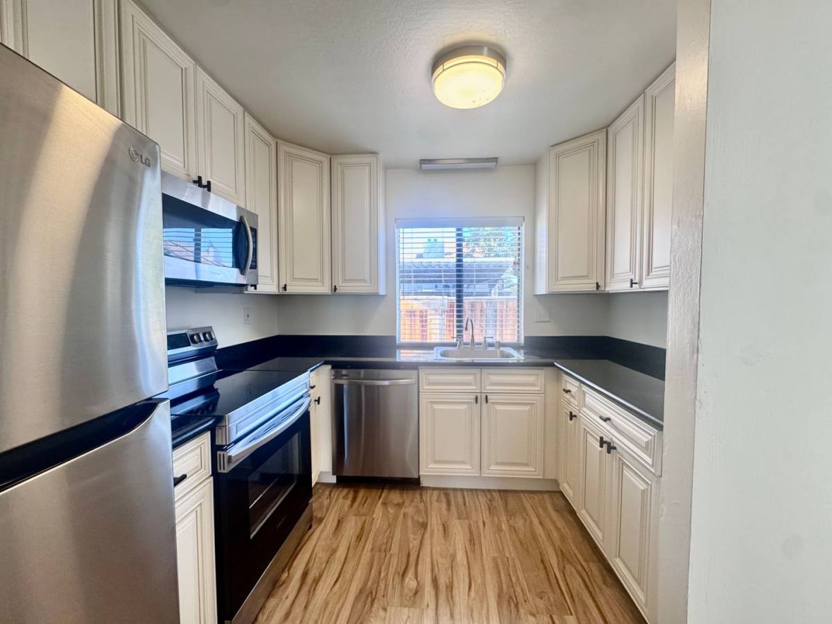 Condo for rent at 27 Madrid Lane, Antioch, CA 94509