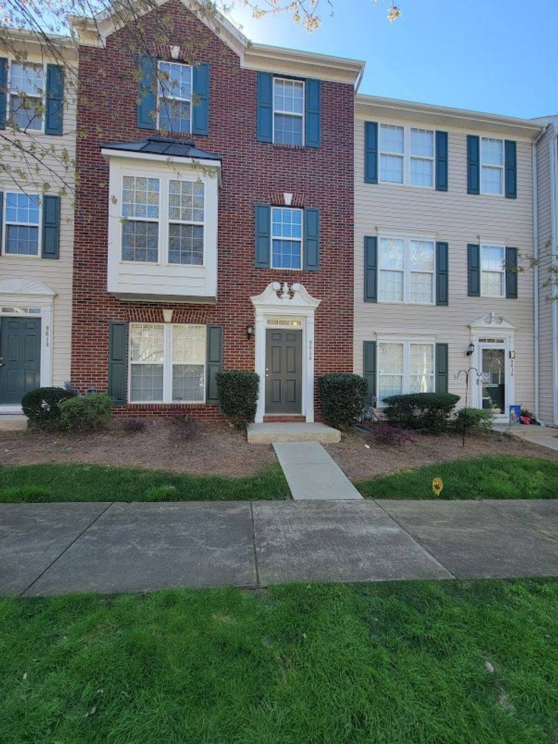 Townhouse for rent at 9614 Blossom Hill Dr Rosedale, Huntersville, NC 28078