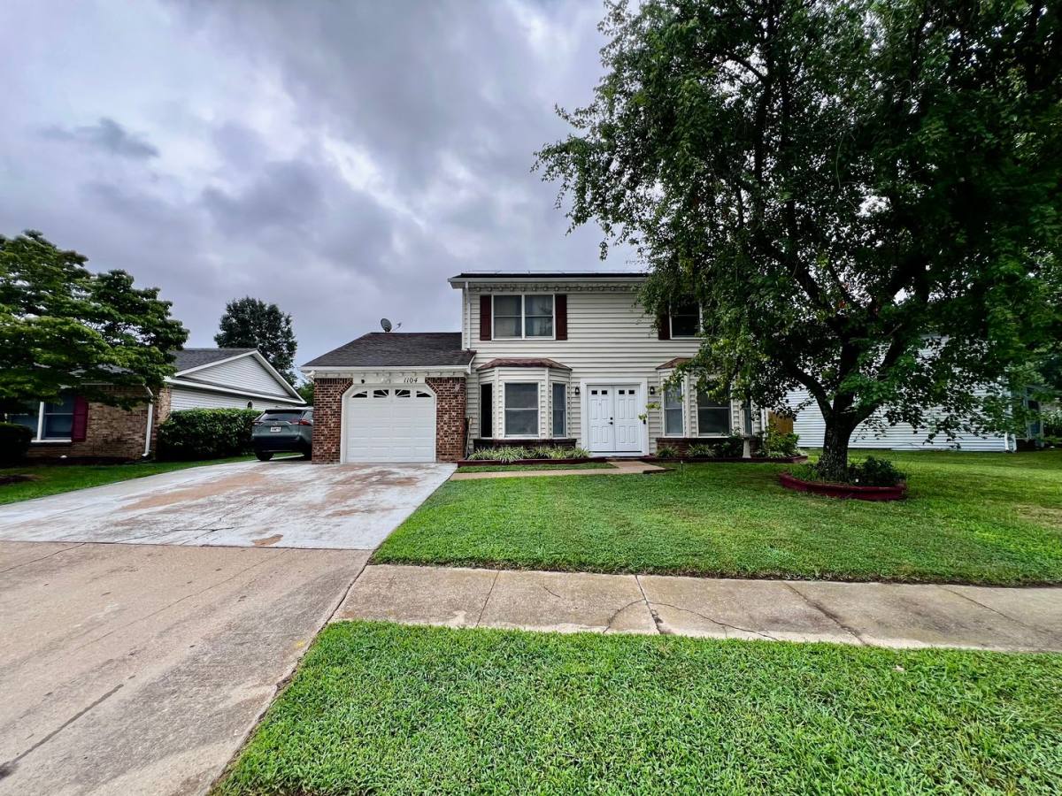 House for rent at 1104 Capstone Crossing, Virginia Beach, VA 23455