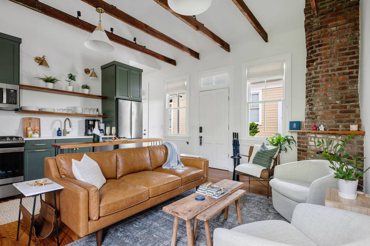Apartment for rent at 744 Rutledge Ave #B, Charleston, SC 29403
