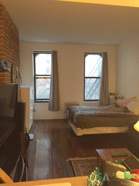 Apartment for rent at 216 E 90th St #3D, New York, NY 10028