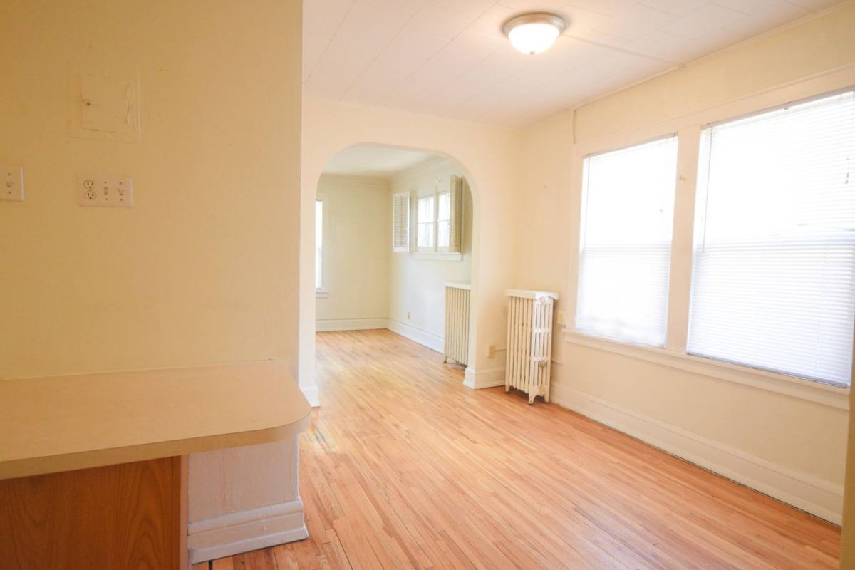Apartment for rent at 1664 Randolph Ave, Saint Paul, MN 55105