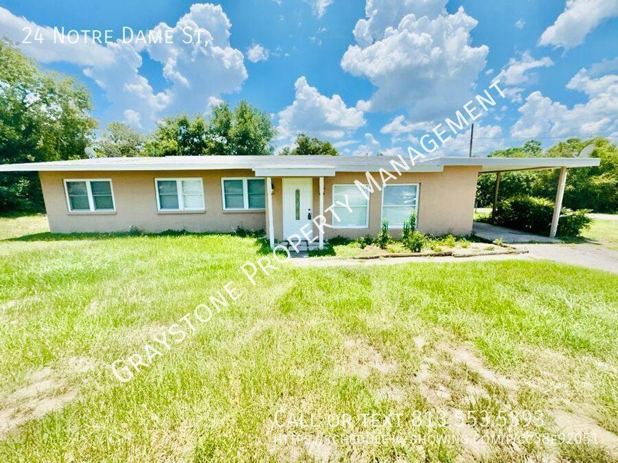 House for rent at 24 Notre Dame St, Lake Placid, FL 33852
