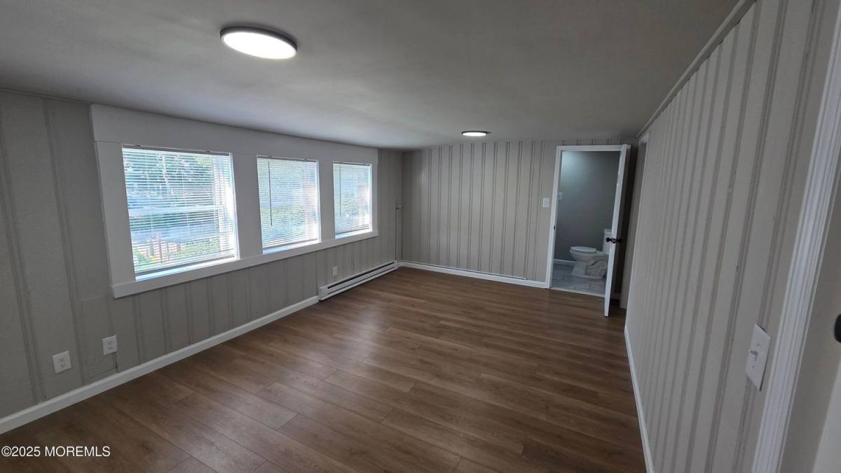 Apartment for rent at 13 W Lake Ave #13, Barrington, NJ 08007