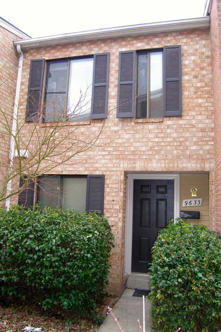 Townhouse for rent at 9633 Brassie Way, Montgomery Village, MD 20886